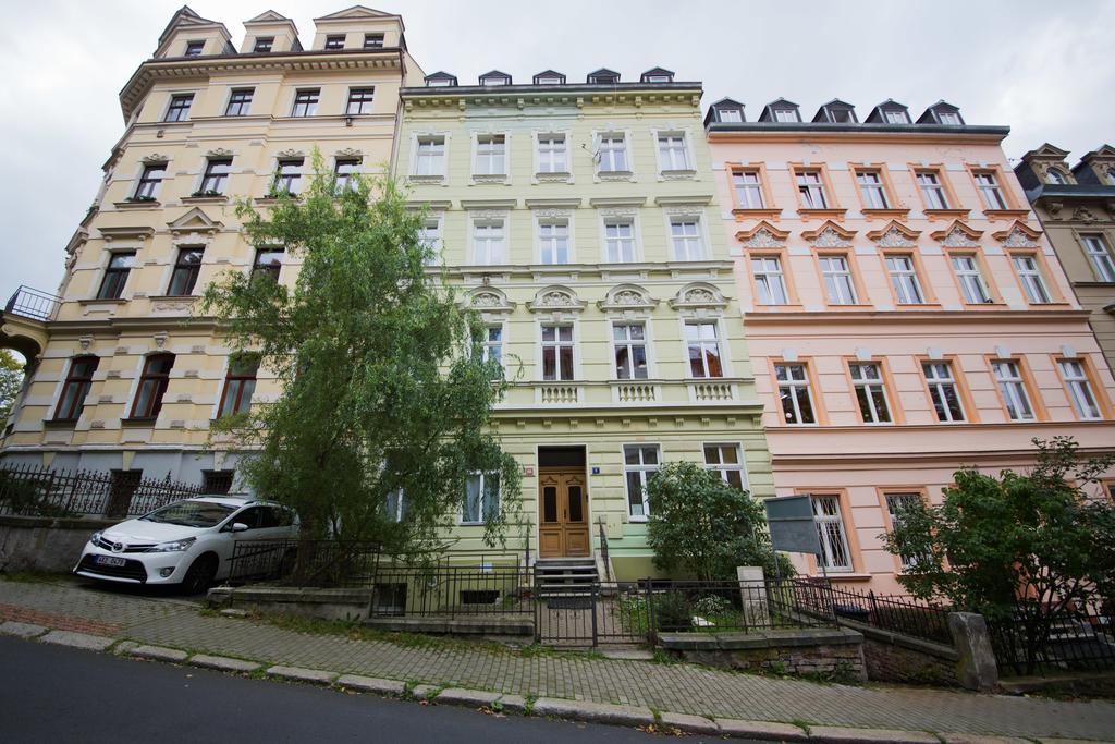 Apartment Aqua Vita Karlovy Vary Exterior photo