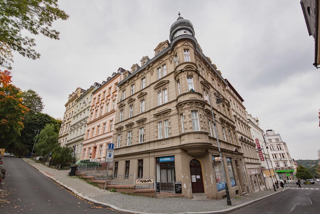Apartment Aqua Vita Karlovy Vary Exterior photo